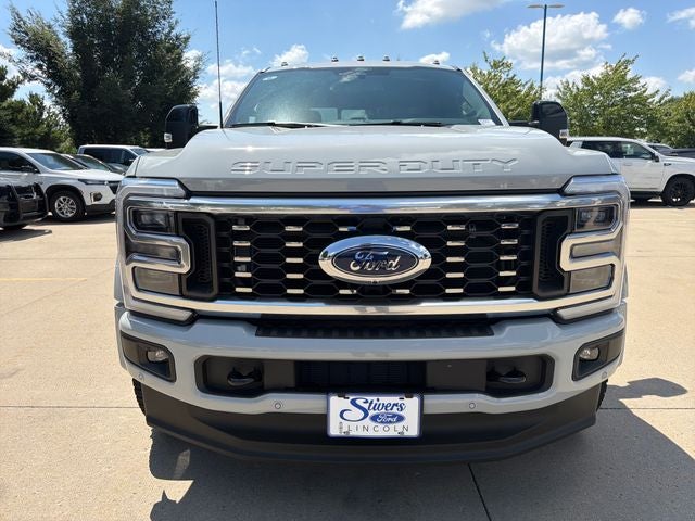 2026 Ford F-450SD Platinum DRW