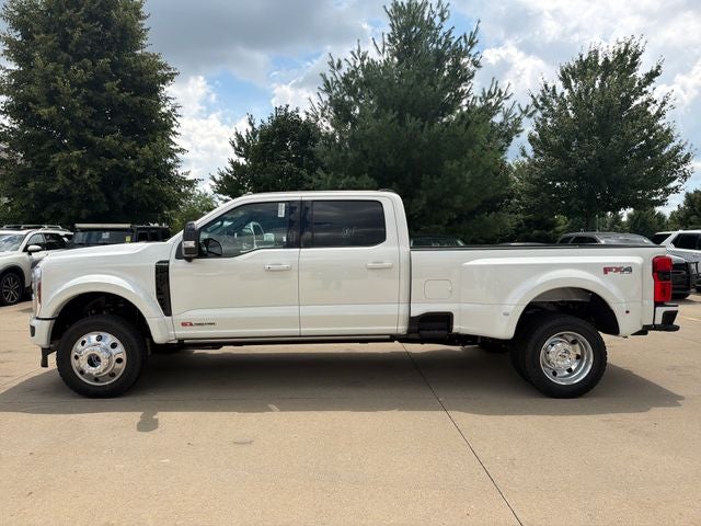 2026 Ford F-450SD Platinum DRW