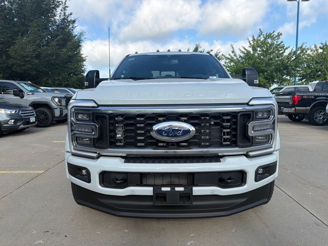 2026 Ford F-450SD Platinum DRW