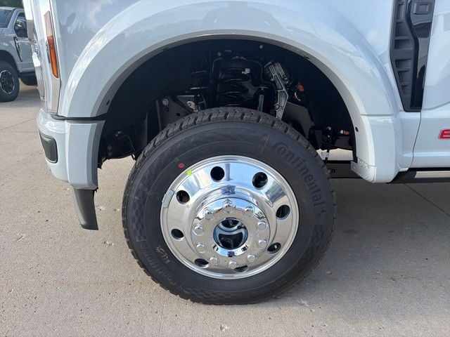 2026 Ford F-450SD Platinum DRW