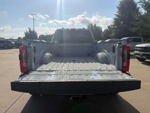 2026 Ford F-450SD Platinum DRW