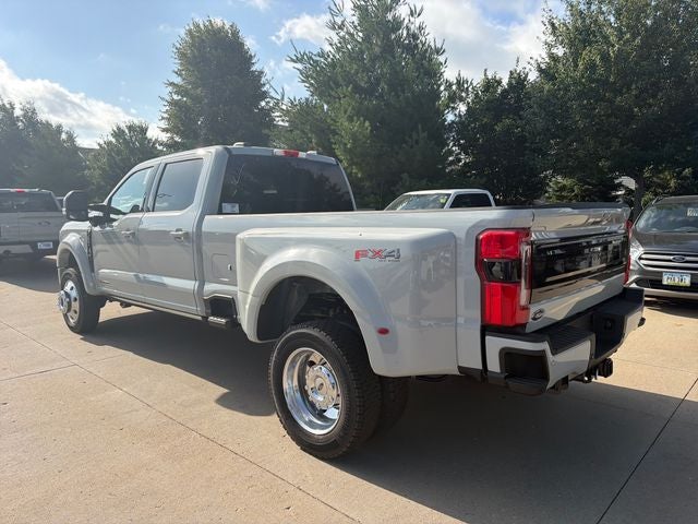 2026 Ford F-450SD Platinum DRW