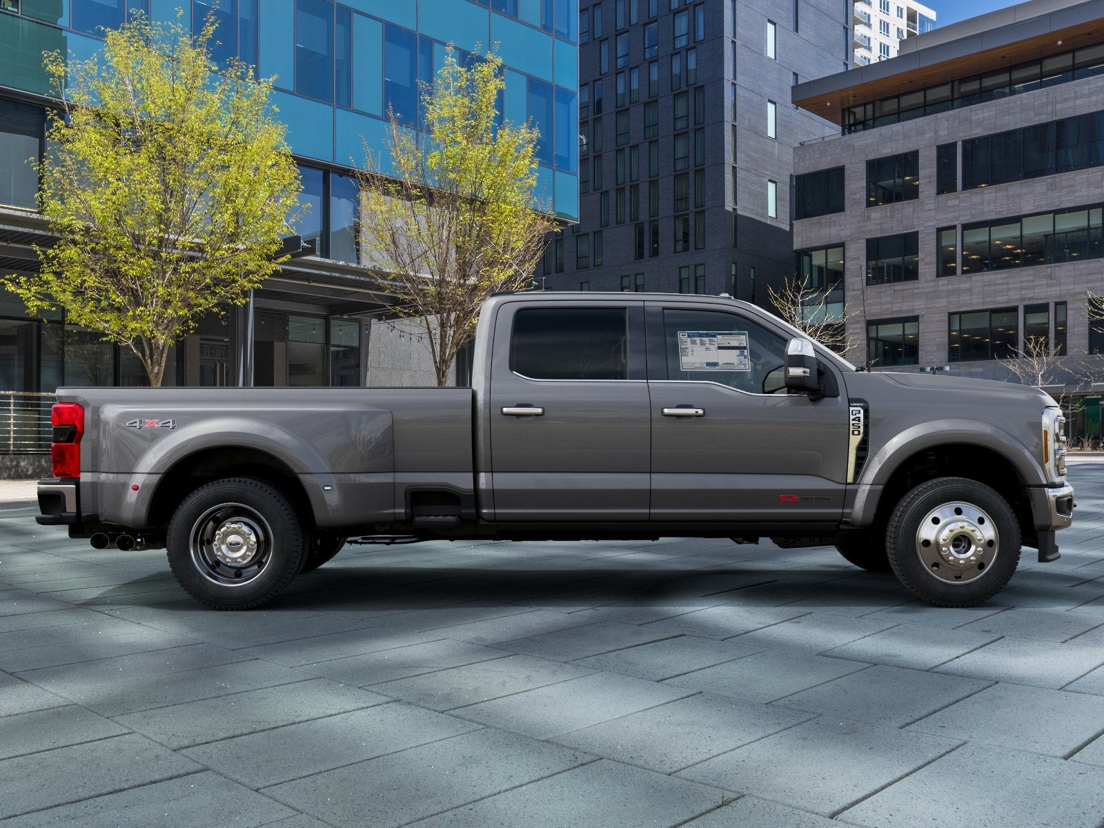 2027 Ford F-450SD Lariat DRW