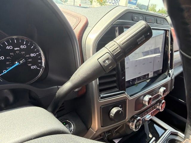 2022 Ford F-450SD Platinum DRW