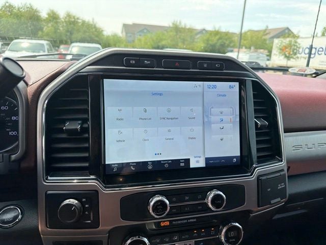 2022 Ford F-450SD Platinum DRW