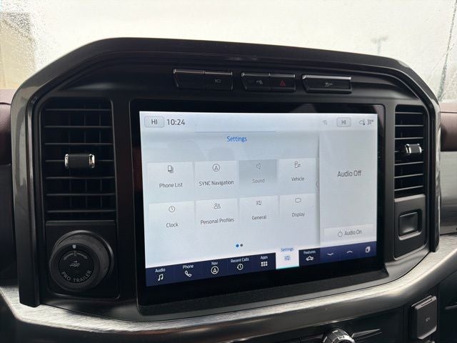 2022 Ford F-150 Base