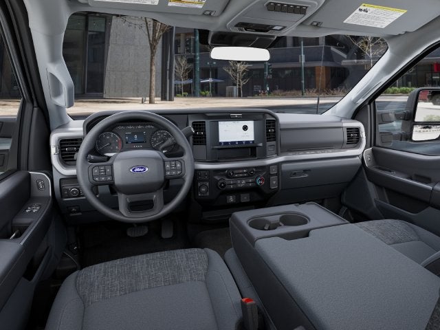 2027 Ford F-250SD XLT