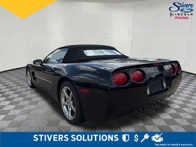 2004 Chevrolet Corvette Base