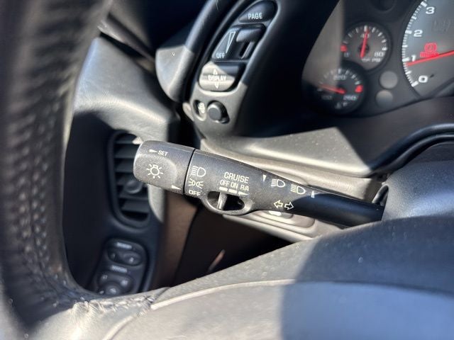 2004 Chevrolet Corvette Base