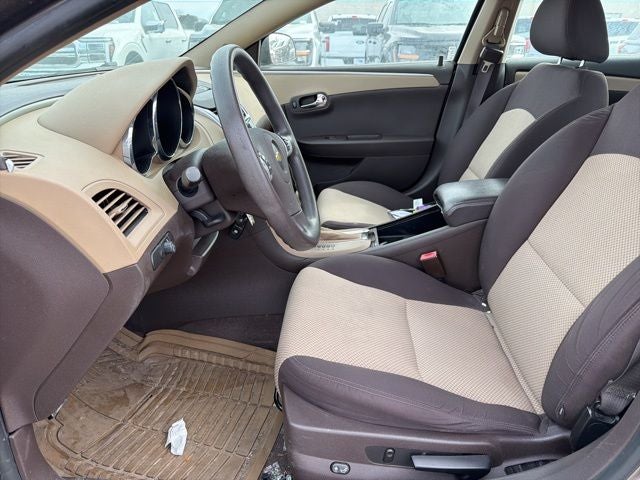 2012 Chevrolet Malibu LS 1LS