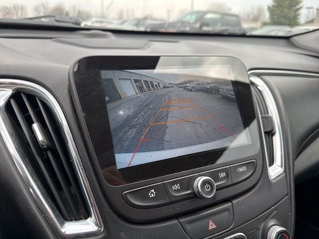 2017 Chevrolet Malibu LT 1LT