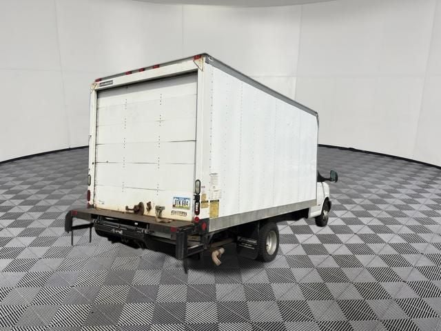 2013 Chevrolet Express 4500 Base Cutaway