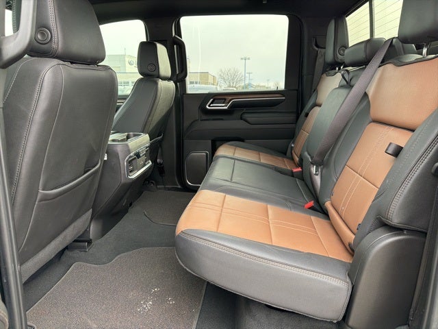 2025 Chevrolet Silverado 3500HD High Country