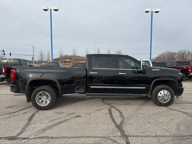 2025 Chevrolet Silverado 3500HD High Country