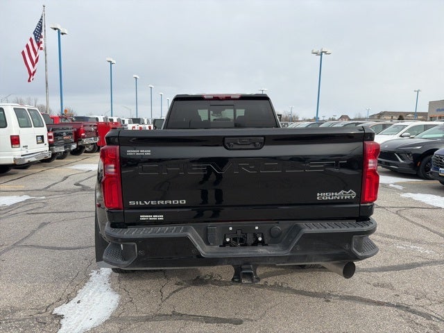 2025 Chevrolet Silverado 3500HD High Country