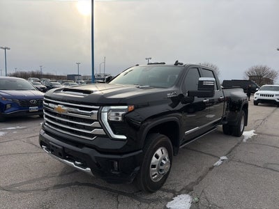 2025 Chevrolet Silverado 3500HD High Country