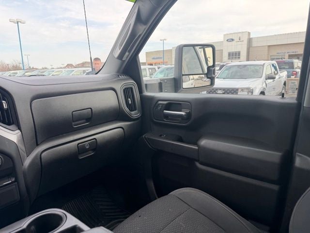 2022 Chevrolet Silverado 2500HD Custom