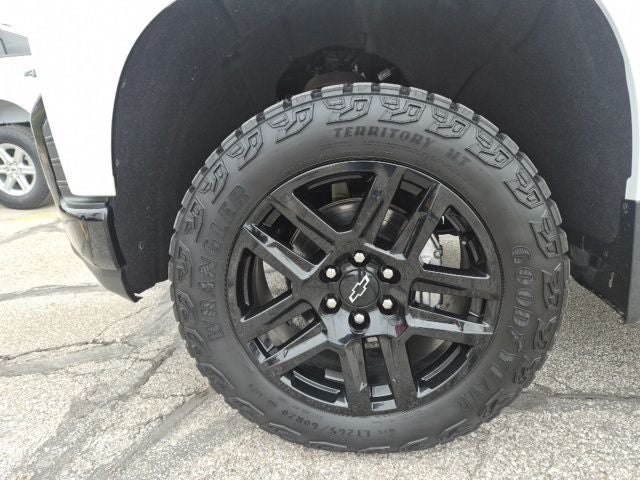 2022 Chevrolet Silverado 1500 LTD Custom Trail Boss