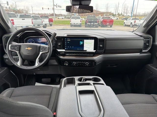 2023 Chevrolet Silverado 1500 LT LT1