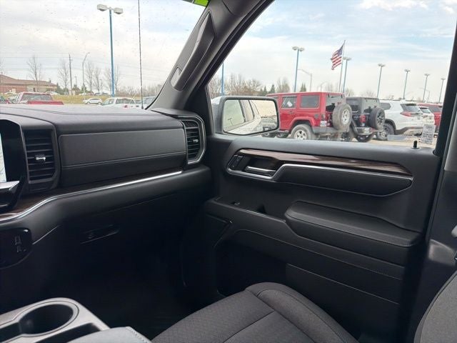 2023 Chevrolet Silverado 1500 LT LT1