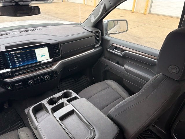 2025 Chevrolet Silverado 1500 LT LT1