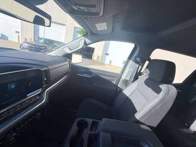 2025 Chevrolet Silverado 1500 LT LT1
