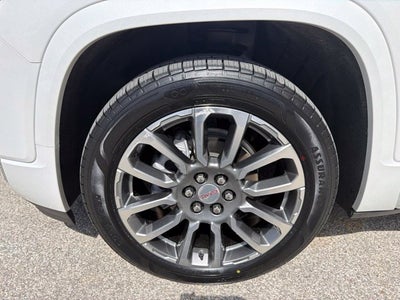 2022 GMC Acadia Denali