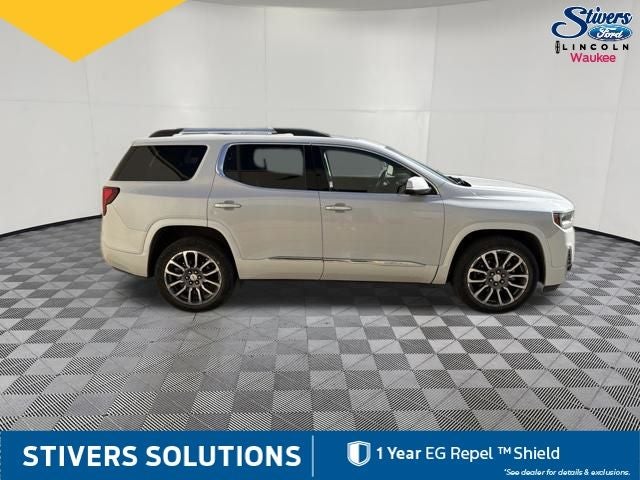 2022 GMC Acadia Denali