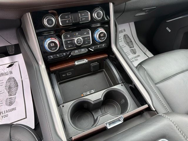 2022 GMC Yukon XL Denali