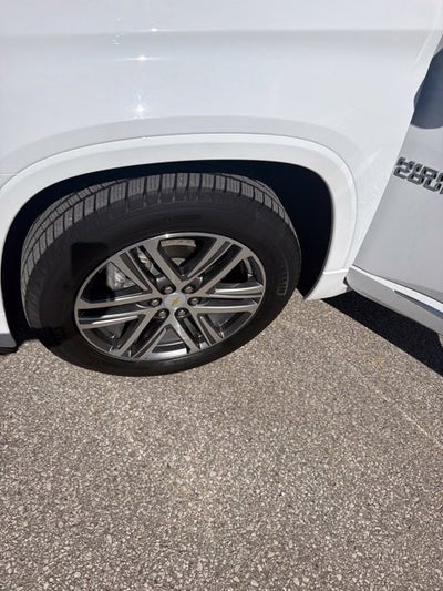 2023 Chevrolet Traverse High Country