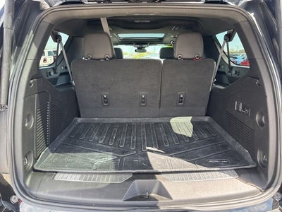 2023 Chevrolet Suburban RST