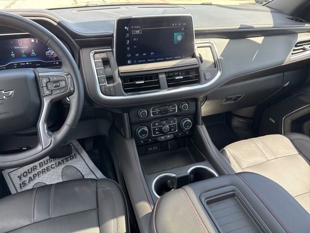 2023 Chevrolet Suburban RST