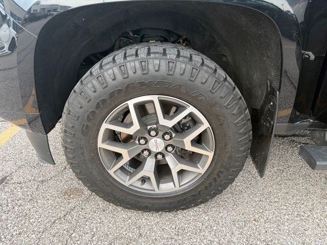 2021 GMC Canyon AT4 w/Leather
