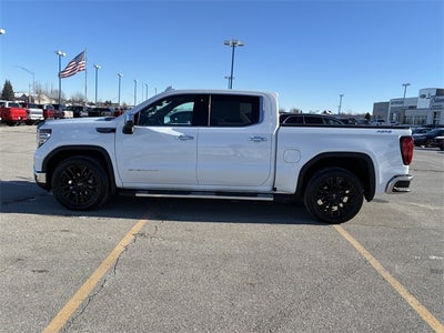 2022 GMC Sierra 1500 SLT