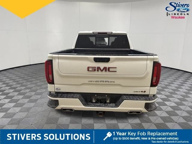 2022 GMC Sierra 1500 AT4