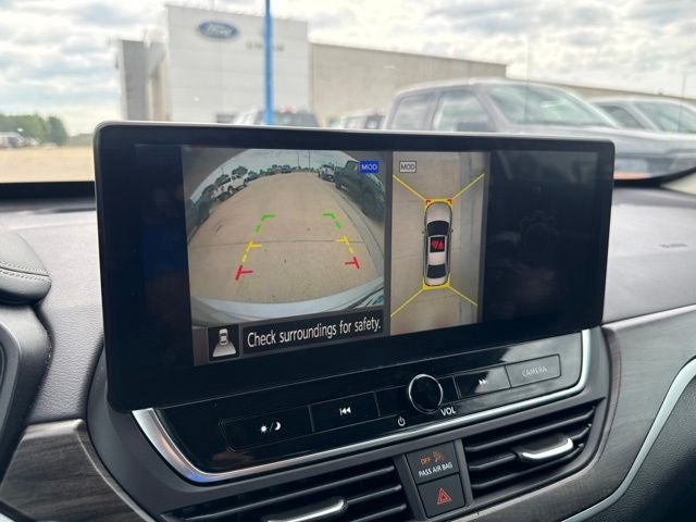 2023 Nissan Altima 2.5 SL
