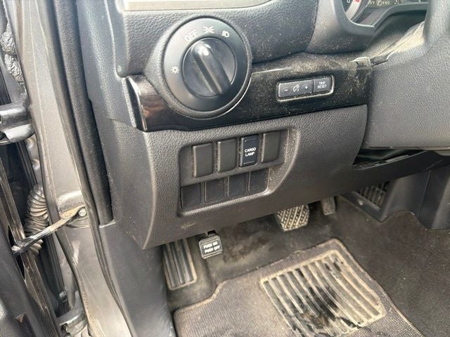 2018 Nissan Titan SV