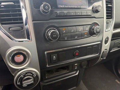 2018 Nissan Titan SV