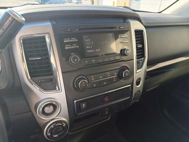2018 Nissan Titan SV
