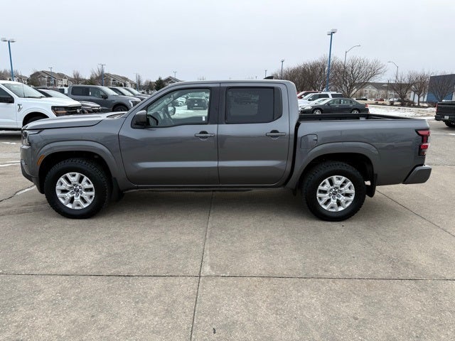 2022 Nissan Frontier SV