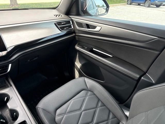 2024 Volkswagen Atlas Cross Sport 2.0T SE