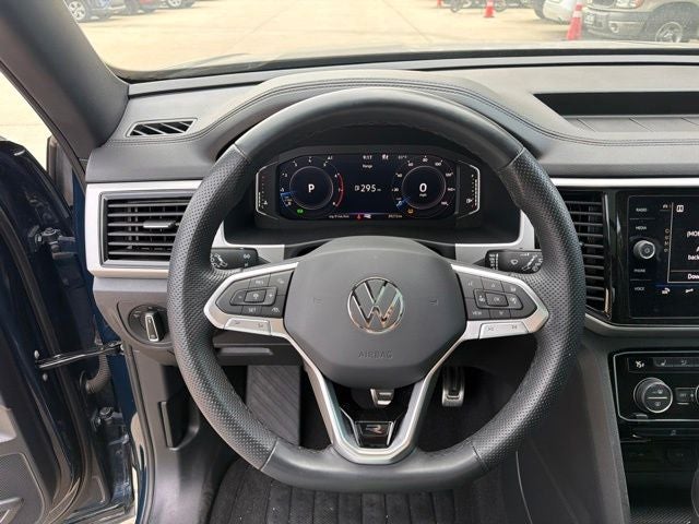 2023 Volkswagen Atlas Cross Sport 2.0T SEL R-Line