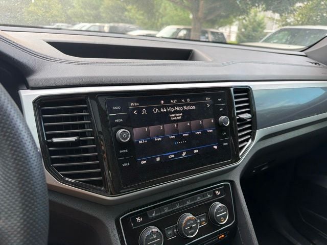 2023 Volkswagen Atlas Cross Sport 2.0T SEL R-Line