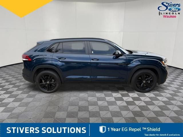 2023 Volkswagen Atlas Cross Sport 2.0T SEL R-Line