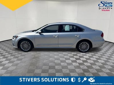 2016 Volkswagen Passat 1.8T SE