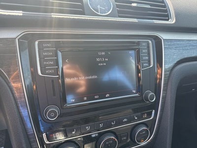 2016 Volkswagen Passat 1.8T SE