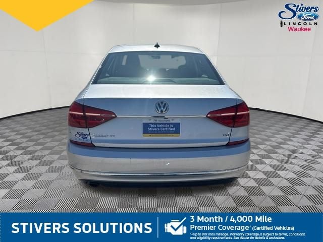 2016 Volkswagen Passat 1.8T SE