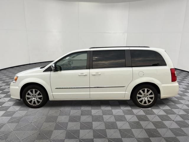 2011 Chrysler Town & Country Touring-L