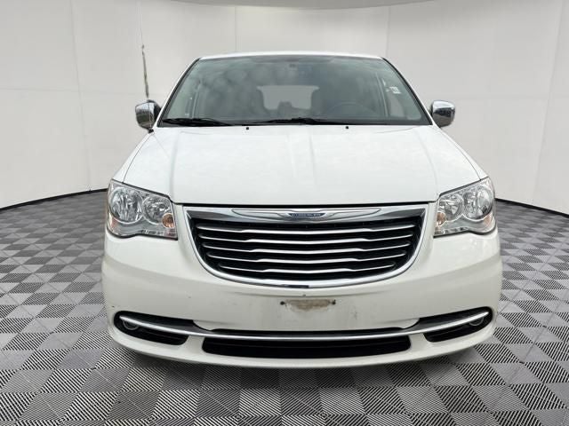 2011 Chrysler Town & Country Touring-L