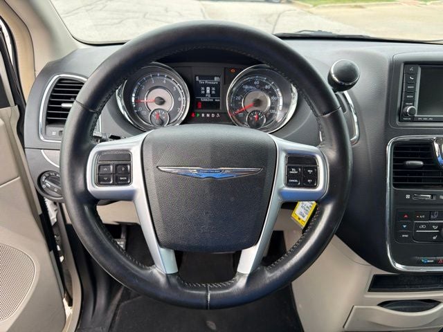 2011 Chrysler Town & Country Touring-L